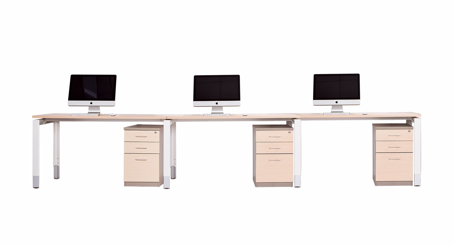 oblique_range-3_person_straight_desk-p1-web